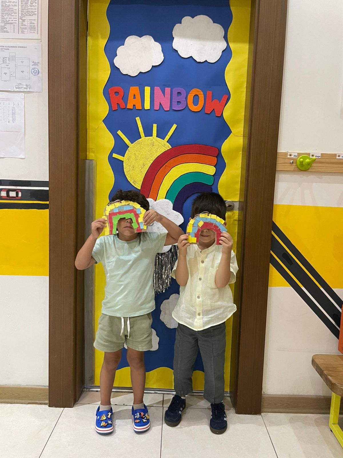b_etiler-brightkids-3418